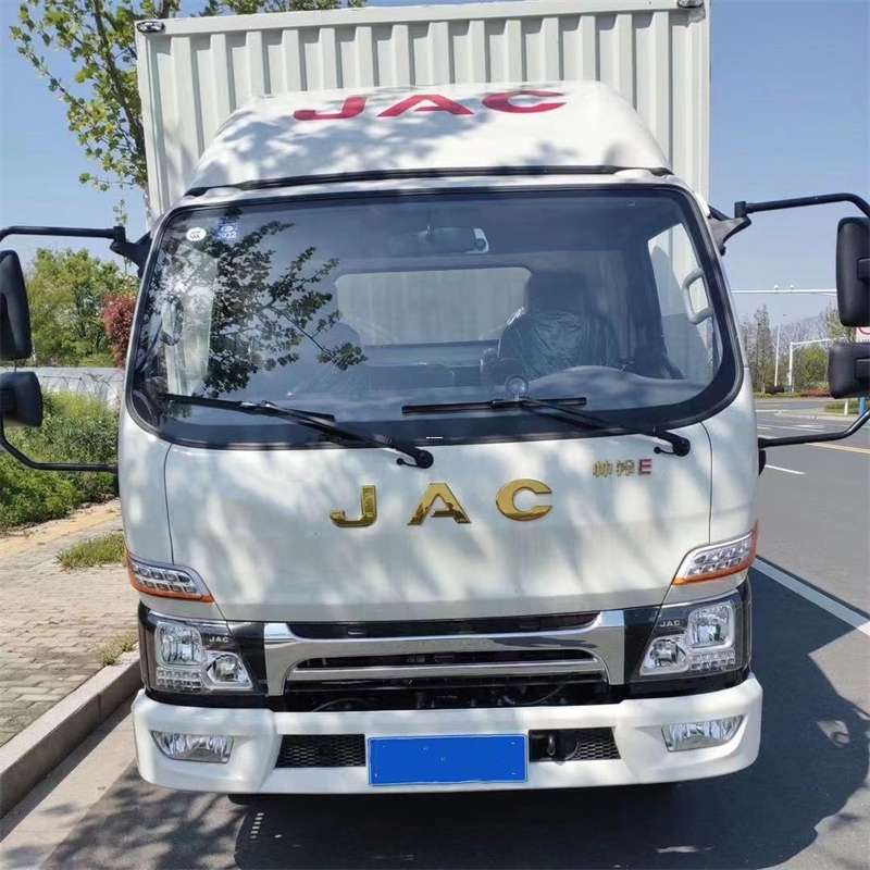 白马井镇错那县：物流专线的高效货运之旅